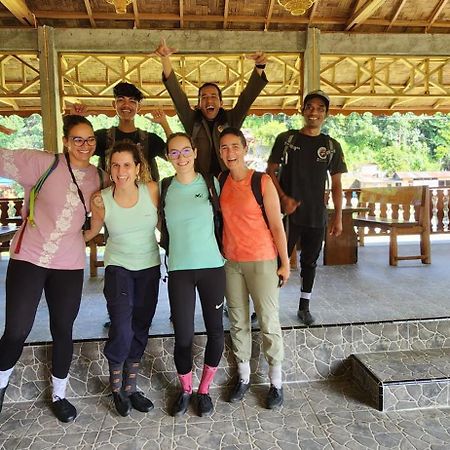 Bukit Lawang Hotel Buitenkant foto